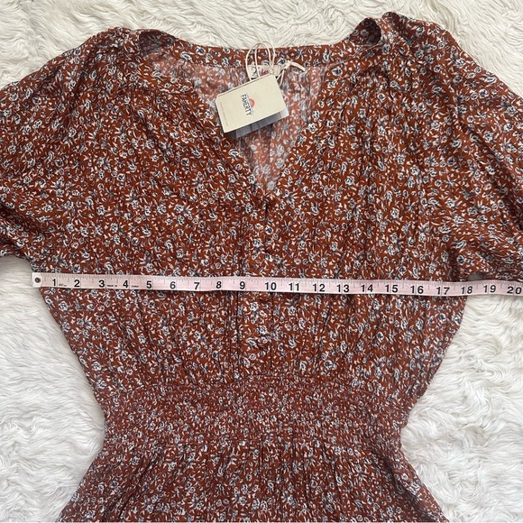 Faherty Dress Montana Swingy Mini Smocked Waist Ennis Floral S NWT New - Picture 10 of 13